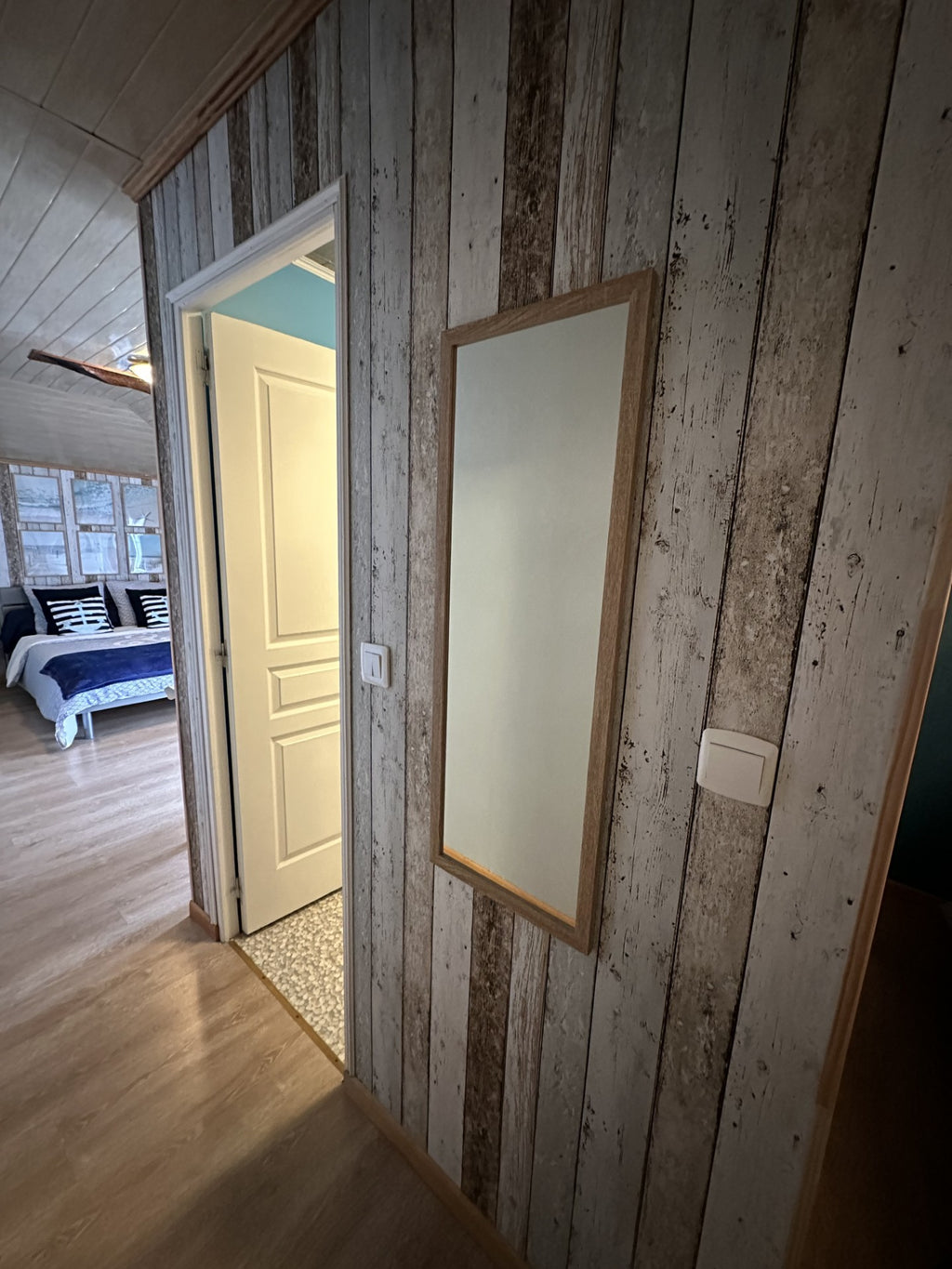 Chambre familiale avec salle de bain privative